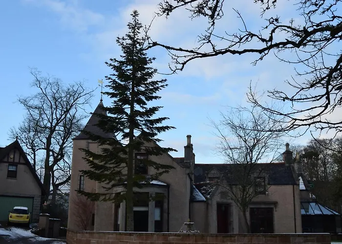 Amazing 4 Bed Scottish Baronial Style House