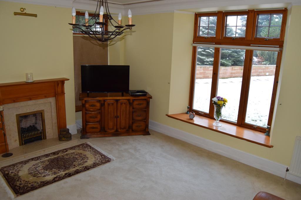 Amazing 4 Bed Scottish Baronial Style House Westhill